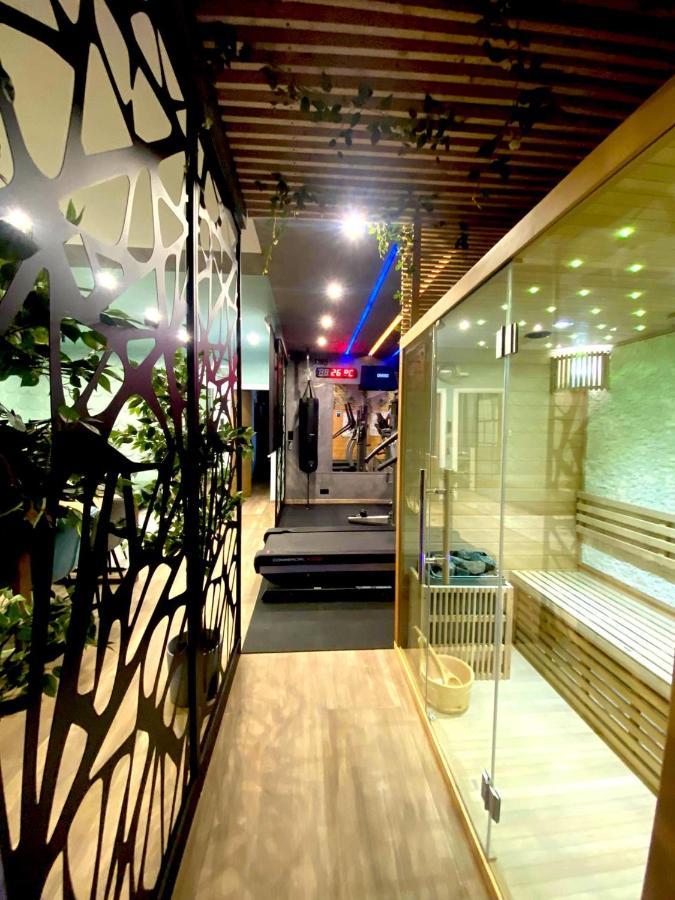 Capsule Wellness - Sauna - Balneo - Machine De Sport Privatif - Ps5 - 2 Chambres Valenciennes Exterior foto