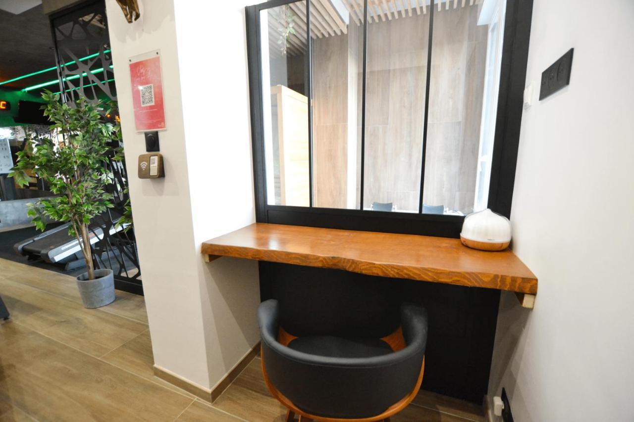 Capsule Wellness - Sauna - Balneo - Machine De Sport Privatif - Ps5 - 2 Chambres Valenciennes Exterior foto